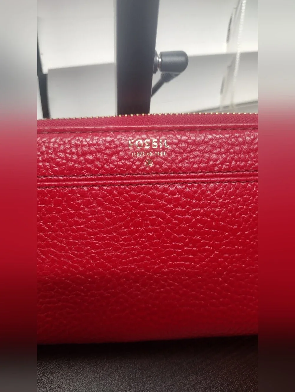 Fossil 1954 Red Grained Leather Clutch Wallet With Tassels